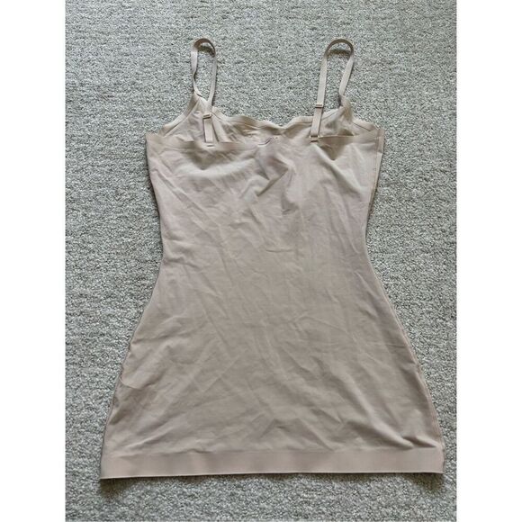 Spanx Shapewear Tank Top - Picture 3 of 3